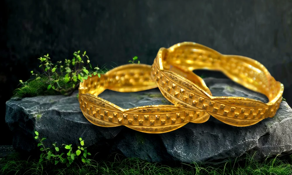 From Coffee Dates to Life Updates: Perfect Daily Wear Gold Bangles for the Love of Your Life