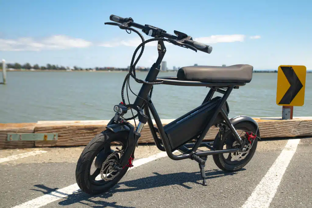 Qualities Defining a 50 mph Electric Scooter with Seat for Adults