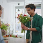 Fresh vs Preserved: What Your Flower Shop in Singapore Should Offer